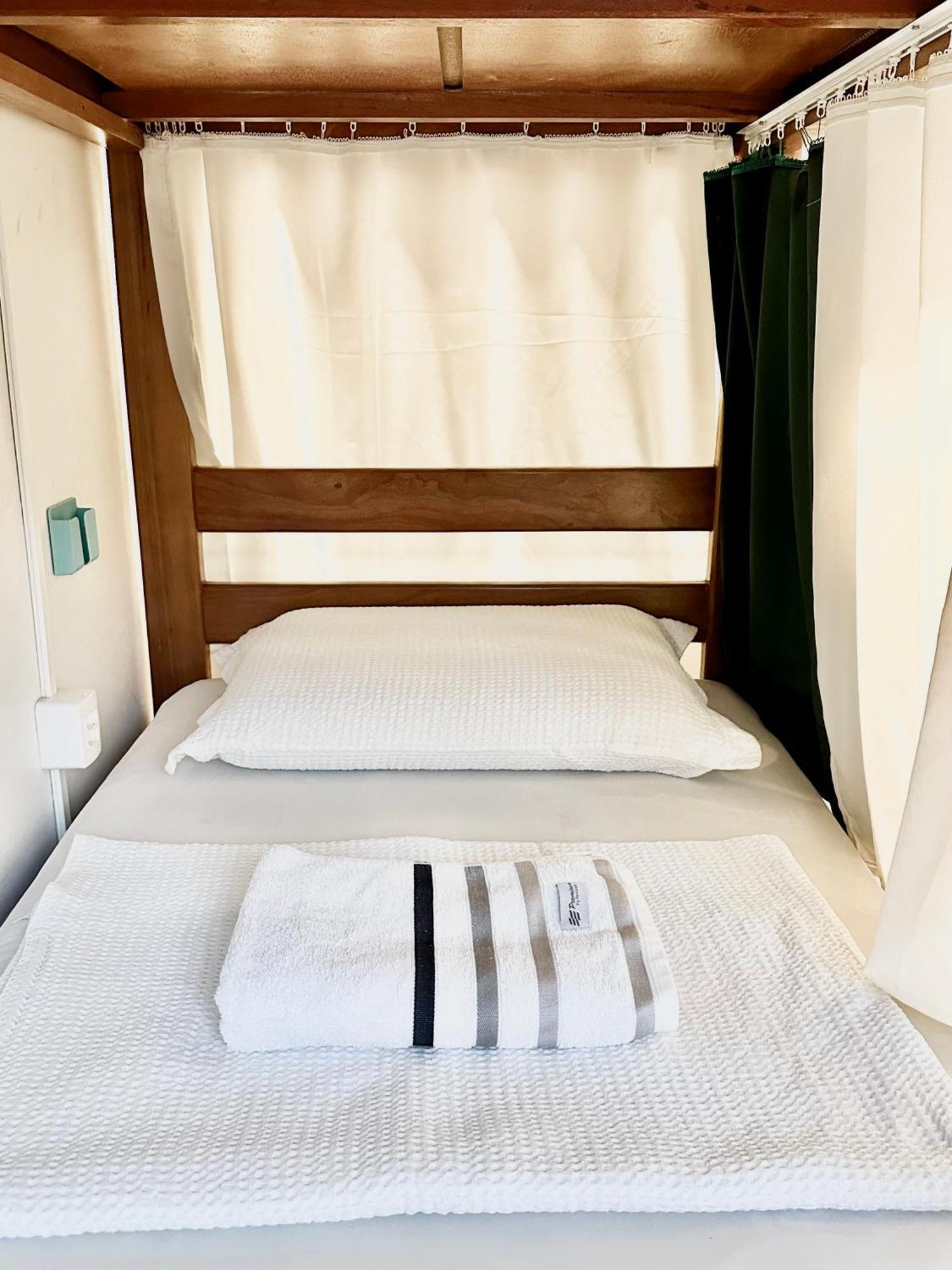 Casa Lumen Bed & Breakfast Nucleo Bandeirante Room photo